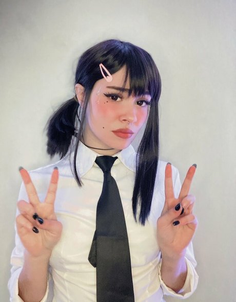 Dyebug pornstar art pictures