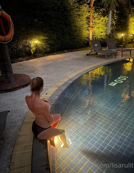 Lisa Rulit model nice gallery