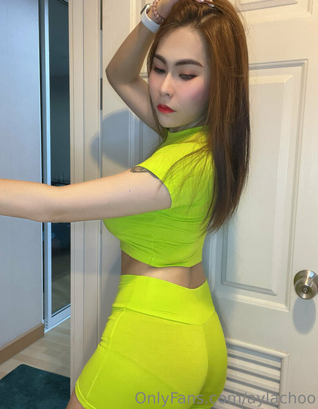 aylachoo perfect star photo