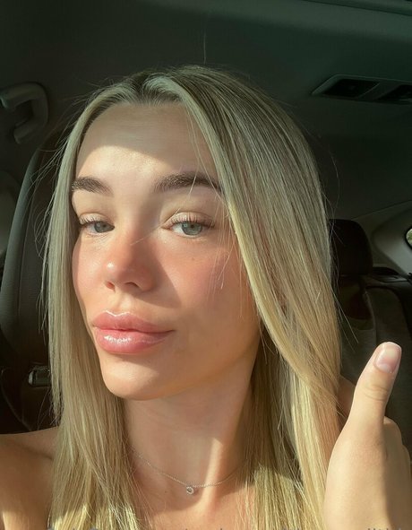 makeupwithmeredithh model hd galleries