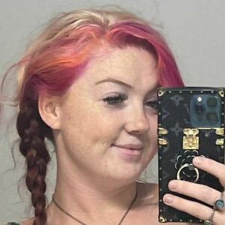 Molly Montana perfect pornstar pictures