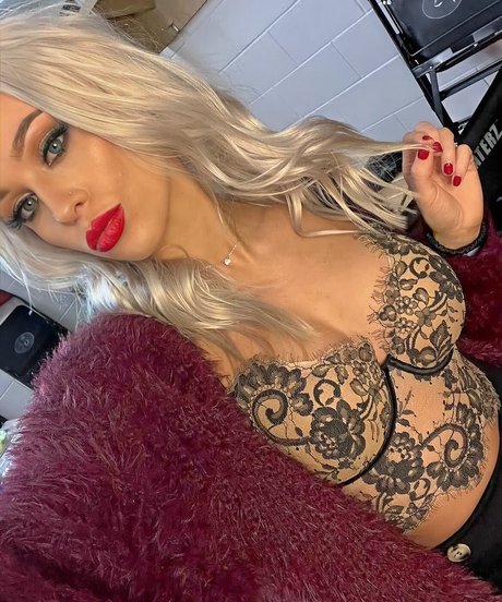 Penelope Ford model nice picture