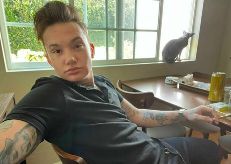 nikkihearts free actress picture