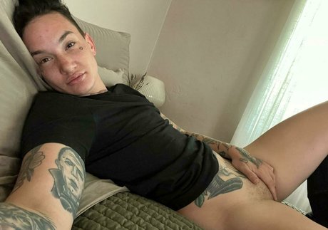 nikkihearts nudes star picture