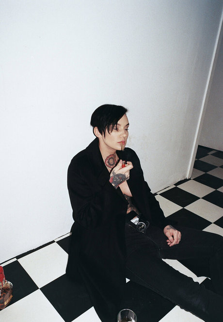 petite bbc onlyfans free image