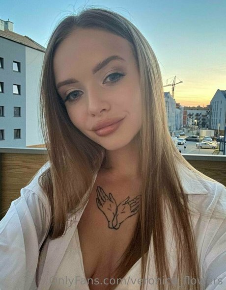 veronica flowers hd actress photos