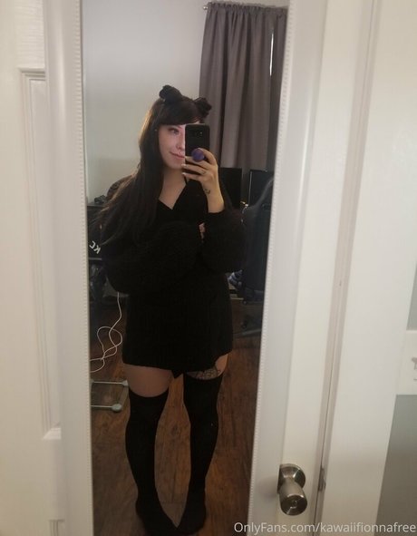 kawaiifionnafree hot actress img