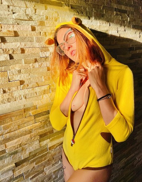 eggs out Profile pic