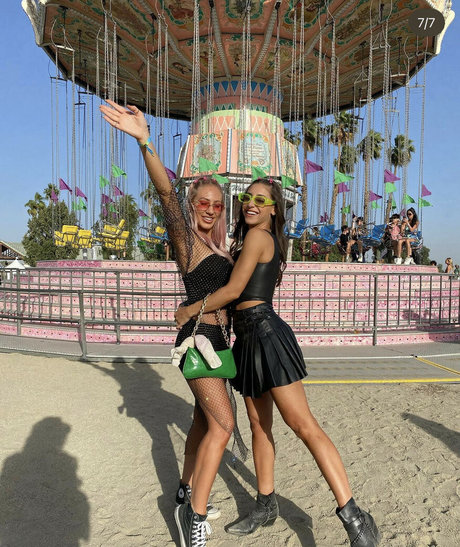 saggy milf onlyfans adult galleries