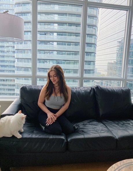 Baby Ariel nude actress photo