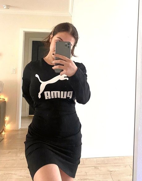 horny onlyfans nude images