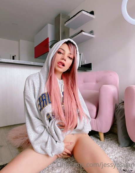 Jessyasuan xxx pornstar gallery