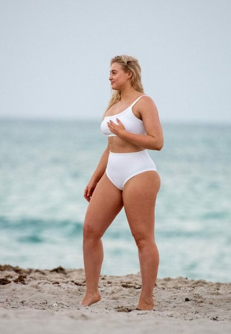 Iskra Lawrence pornstar art photos