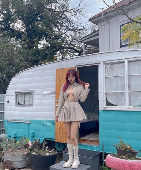 Yunicorn19 free pornstar gallery