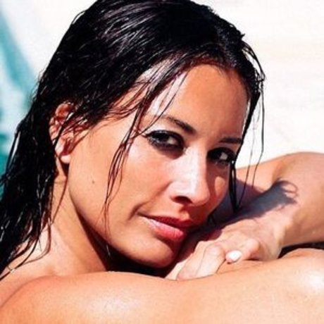 Melanie Sykes pretty pornstar galleries