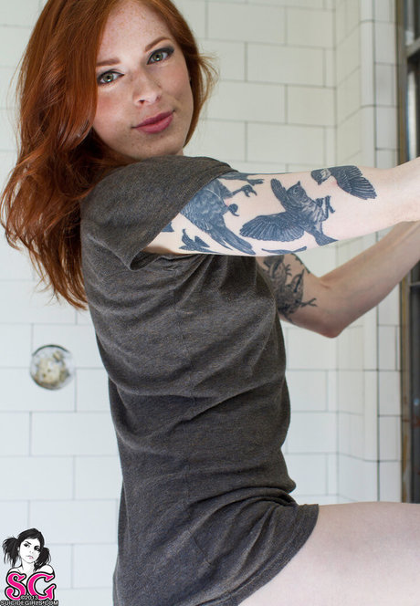 Annalee model sexy galleries