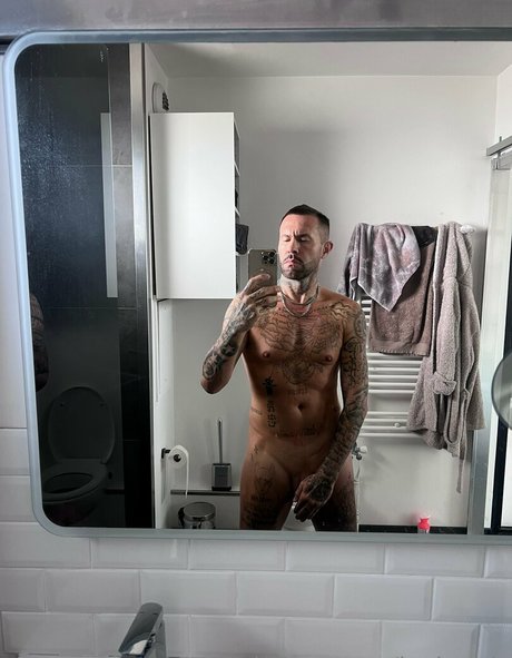 loohoodz sexy actress photos