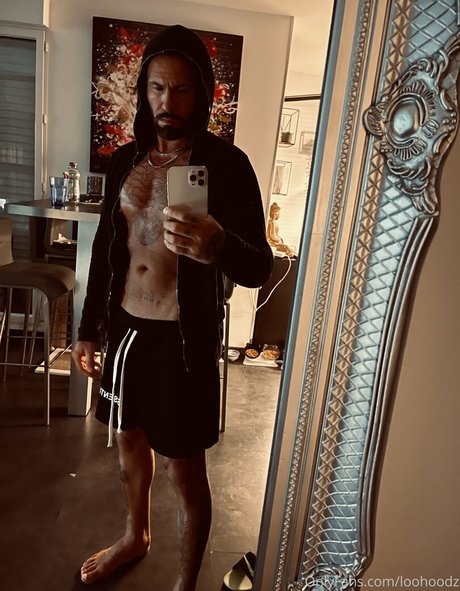 loohoodz model sex photo