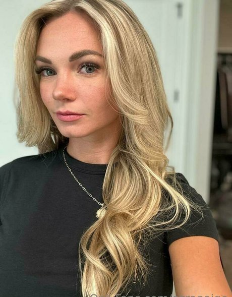 ezrapaige nude star img