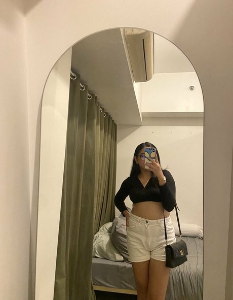 Sugaushi star naked picture