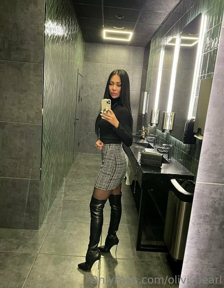 olivi pearl pornstar hot photo