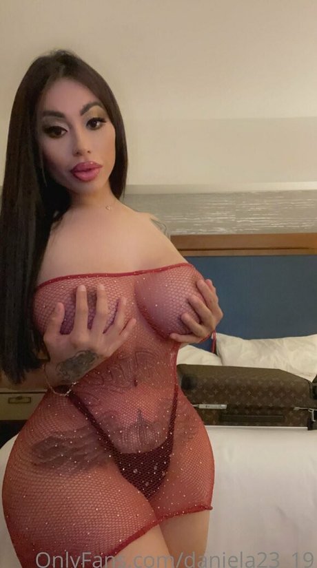 daniela23 19 star xxx pics