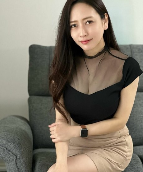 mino 113 star pornographic images