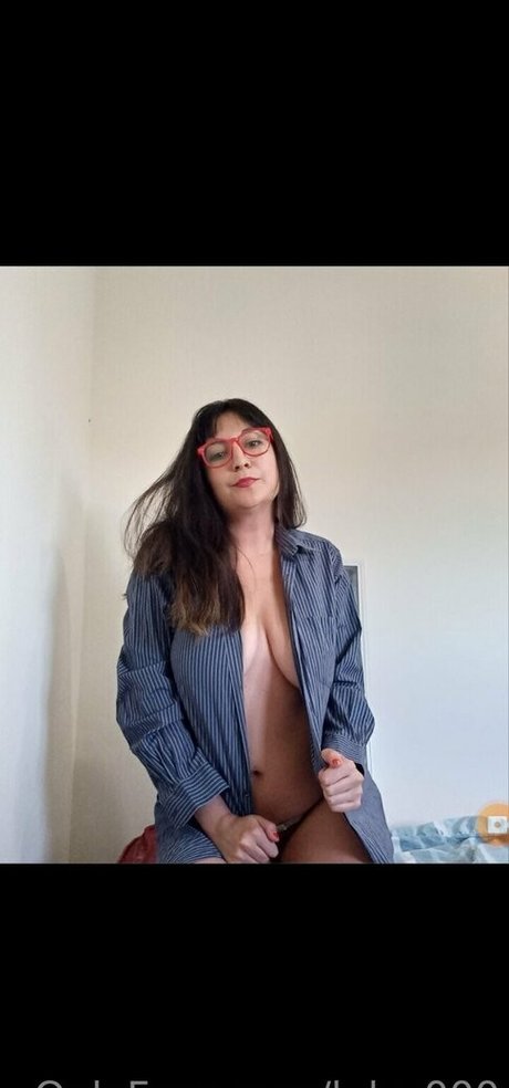 luly 000 model pretty image