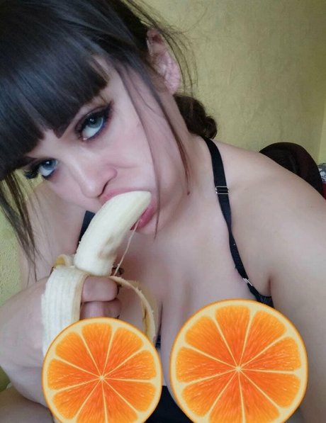 girlfriend onlyfans beautiful naked images