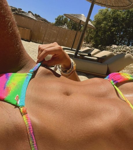 Adriane Galisteu free model photos