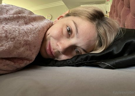 Kayleexryder naked pornstar img