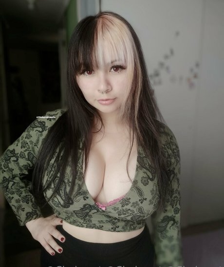 lesbian feet onlyfans hd photos