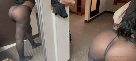 horny onlyfans hot pics