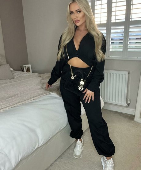 viplaurenxx adult model pics