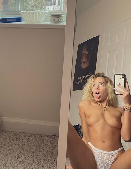 River Lynn actress photos