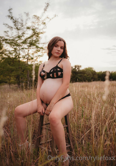 ryliefoxx xxx star archive