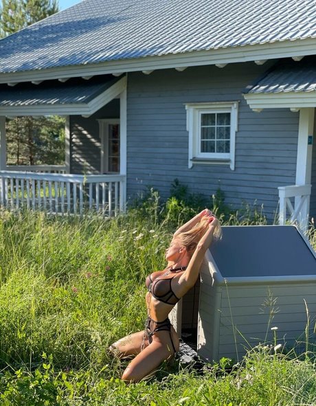 Gubernatar beautiful pornstar pictures