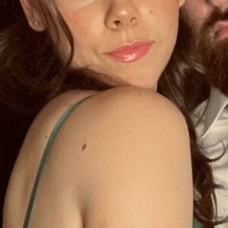 maxcharliexxx star sex pics