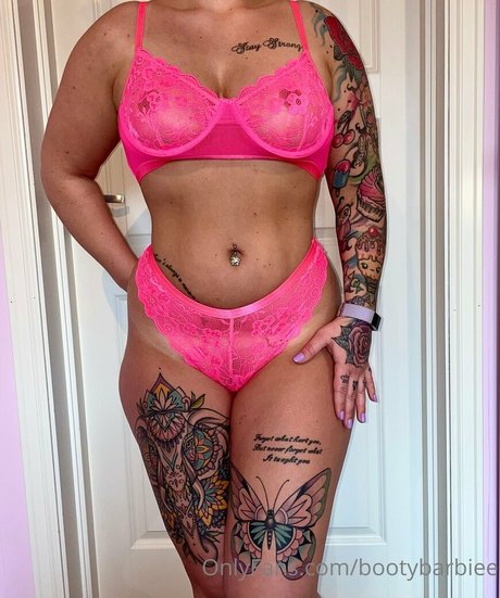 bootybarbiee pornstar sexy pictures