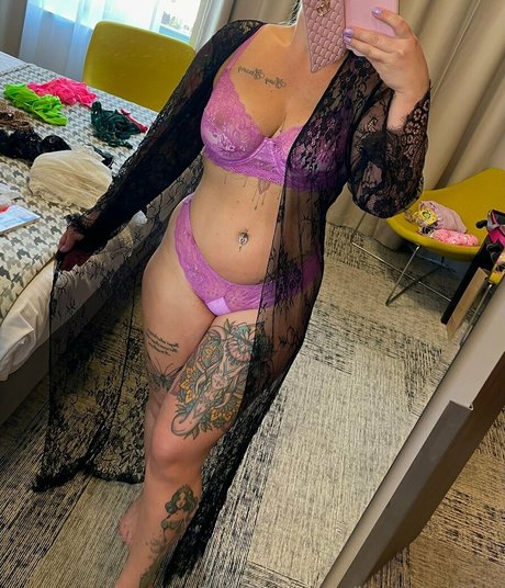 bootybarbiee top pornstar pic