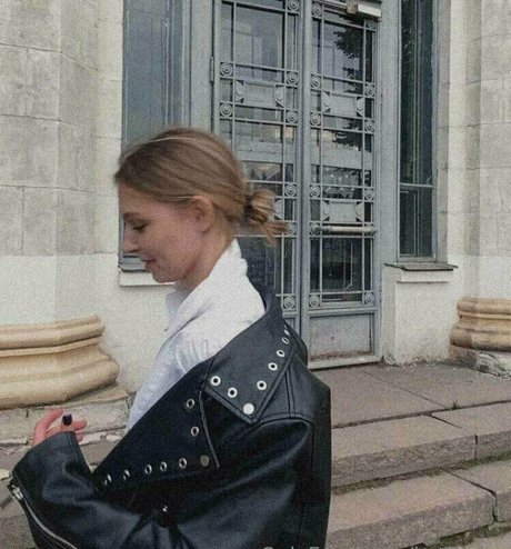 badsofia model hot galleries