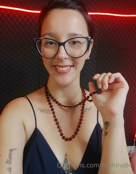 mahina84_ exclusive pornstar picture