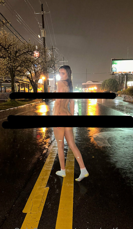 getnzkedvault model high quality pics