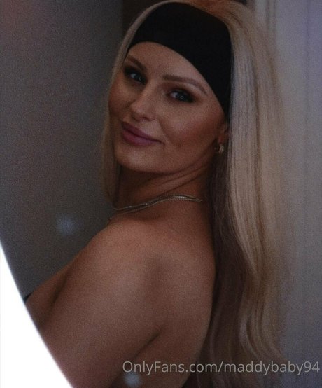 maddybaby94 model art pics