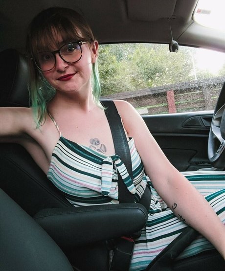 NatashaCameron star nude img