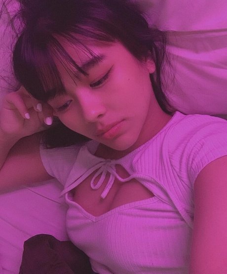 sadparu sexy star pic