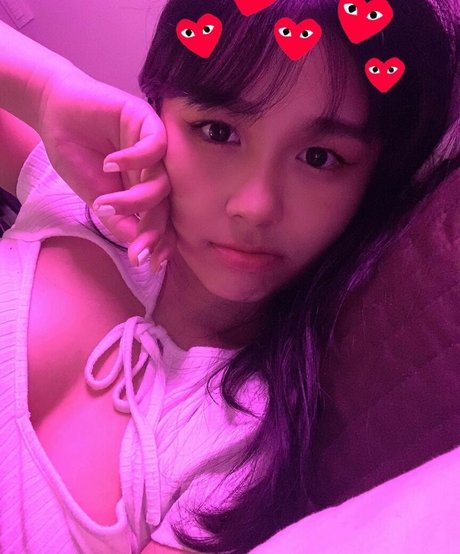 sadparu model nudes galleries