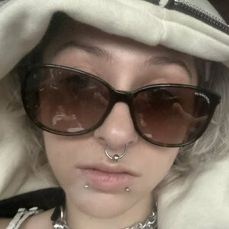 sinfulsheaxxx beautiful model img