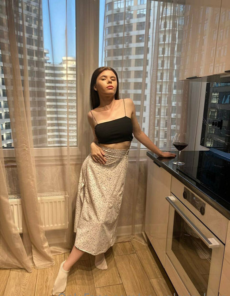 Vlaeria naked star photos