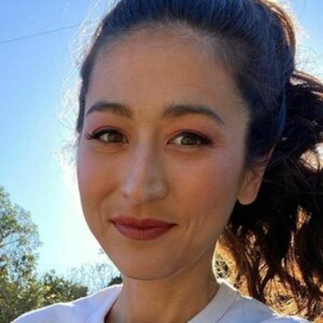 Mina Kimes high quality star images